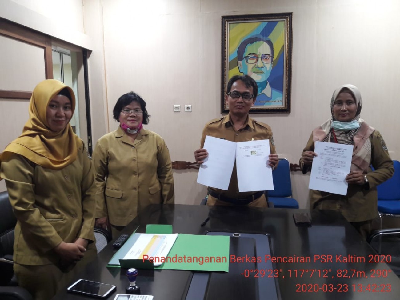 Penandatanganan Berkas Pencairan Peremajaan Sawit Rakyat Kalimantan Timur Tahap 1 Tahun 2020 (Vidcon)
