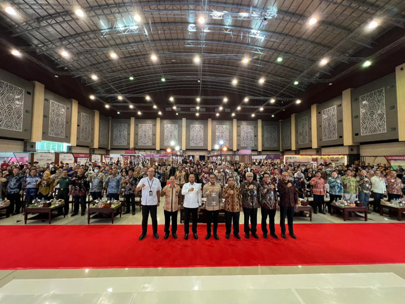 Disbun Tampilkan Produk Perkebunan Unggulan di Summer Fest 2025