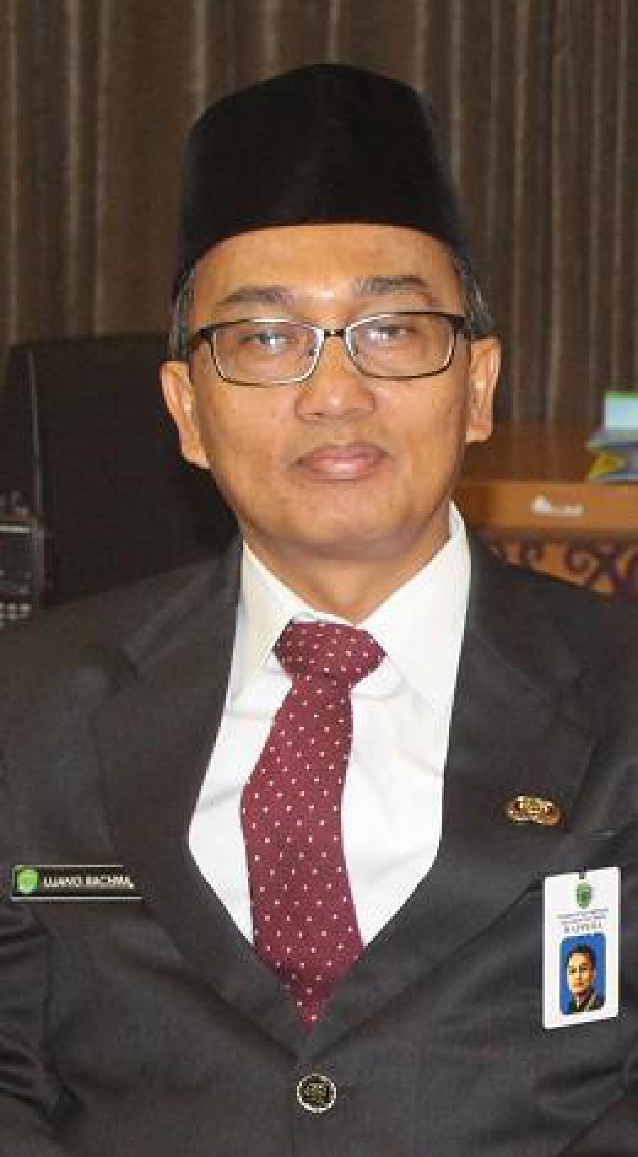 Ujang Rachmad Dilantik Sebagai Kepala Dinas Perkebunan