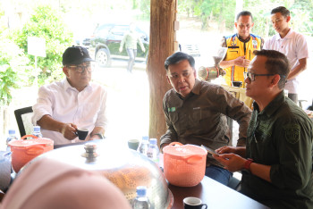 Kunjungan Pj Gubernur Kalimantan Timur ke Kampung Kopi Luwak di Perangat Baru